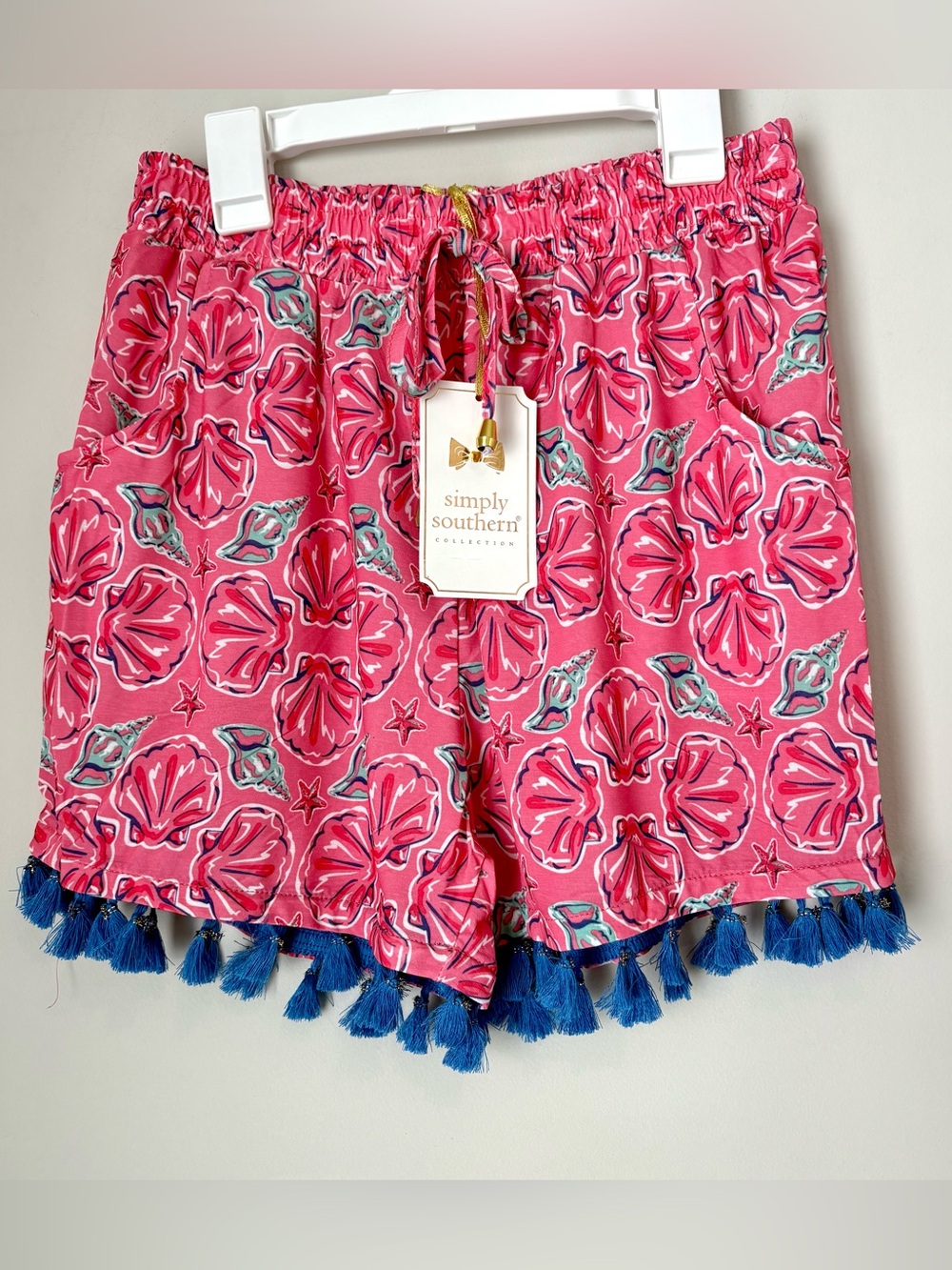 Simply Southern Pull on Seashell Shorts Navy Tassel Fringe sz S/M